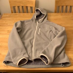 The North Face women’s zippered fleece